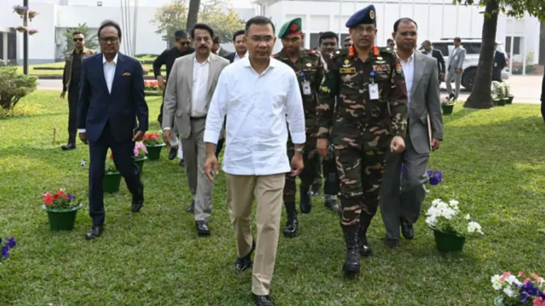 প্রধানমন্ত্রী তারেক রহমানের তেজগাঁও কার্যালয়ে প্রথম দাফতরিক কার্যক্রম শুরু