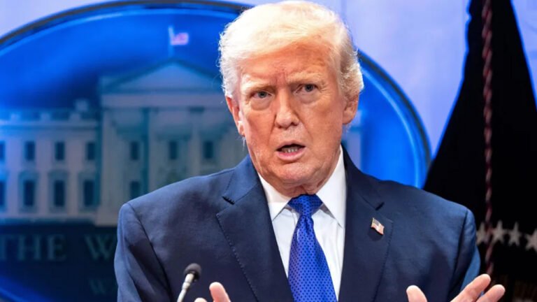 আমদানি শুল্কহার ১০ শতাংশ থেকে বাড়িয়ে সর্বোচ্চ ১৫ শতাংশ করার ঘোষণা ট্রাম্পের