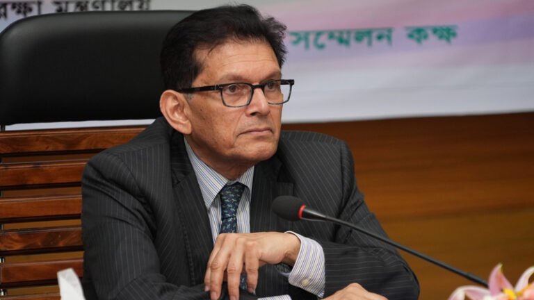 ঢাকা ছাড়লেন পররাষ্ট্রমন্ত্রী, যোগ দিবেন ওআইসি সম্মেলনে