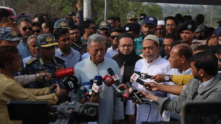 অর্থনীতি পুনরুদ্ধারে ট্যাক্স বাড়ানো প্রয়োজন: অর্থমন্ত্রী