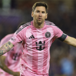 মেসি ম্যাজিকে অবিশ্বাস্য প্রত্যাবর্তন: দুই গোলে পিছিয়ে থেকেও ইন্টার মায়ামির জয়