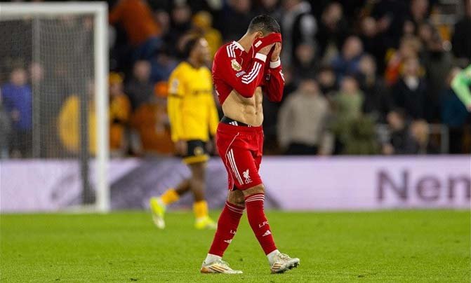 তলানির দল উলভসের কাছে লিভারপুলের অঘটন