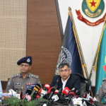 চাঁদাবাজ ও সন্ত্রাসীদের তালিকা করে কঠোর ব্যবস্থার হুঁশিয়ারি স্বরাষ্ট্রমন্ত্রীর