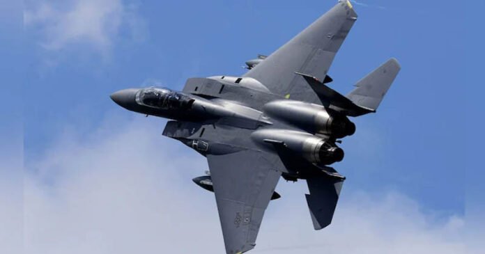 কুয়েতের আকাশে আমেরিকার ৩ যুদ্ধবিমান বিধ্বস্ত: দায়ী কুয়েতি ‘ফ্রেন্ডলি ফায়ার’