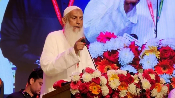 ইসলামের শত্রুরা প্রধানমন্ত্রী তারেক রহমানের বিরুদ্ধে ষড়যন্ত্র করছে: ধর্মমন্ত্রী