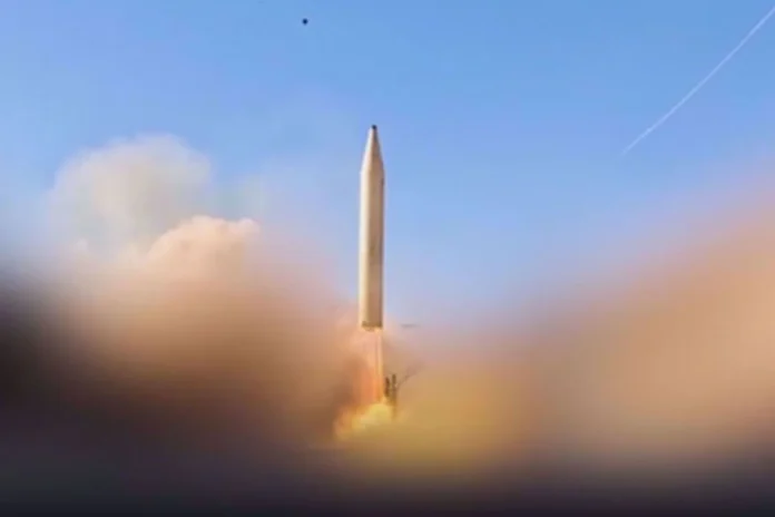 ইসরায়েল ও মার্কিন ঘাঁটিতে ইরানের ২২তম দফার ক্ষেপণাস্ত্র হামলা, দীর্ঘমেয়াদী যুদ্ধের হুঁশিয়ারি