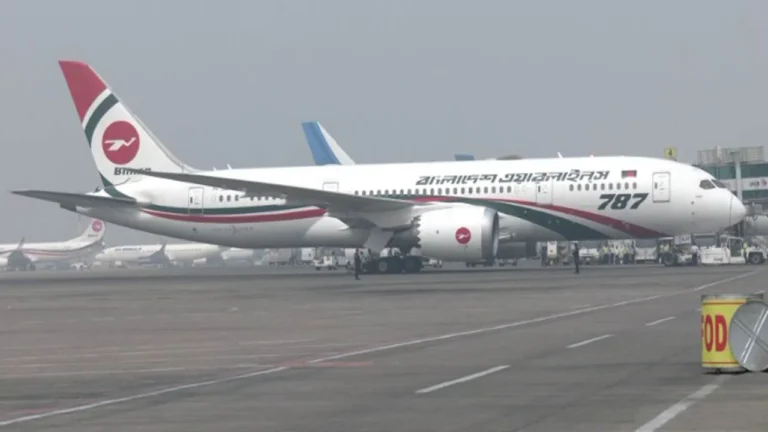 ৯ দিনে বাতিল ৩০০ ফ্লাইট, ভোগান্তিতে যাত্রীরা