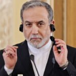 যুক্তরাষ্ট্রের ঘাঁটি ও সামরিক স্থাপনাগুলো লক্ষ্য করে ড্রোন ও ক্ষেপণাস্ত্র হামলা অব্যাহত থাকবে: আরাগচি