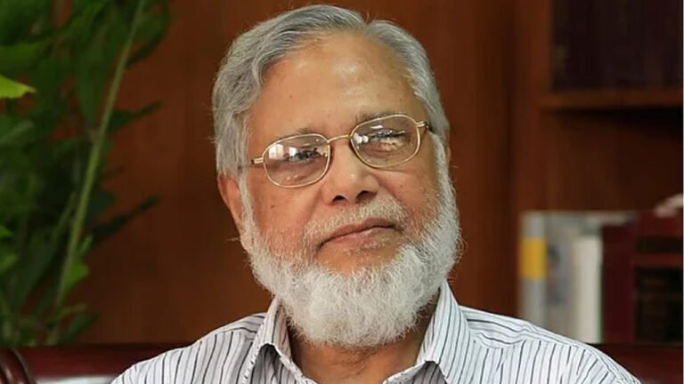 দুদকের মামলায় হাইকোর্টে জামিন পেলেন সাবেক প্রধান বিচারপতি