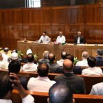 এমপি-মন্ত্রিদের মার্জিত ও সতর্ক হওয়ার নির্দেশনা দিলেন প্রধানমন্ত্রী