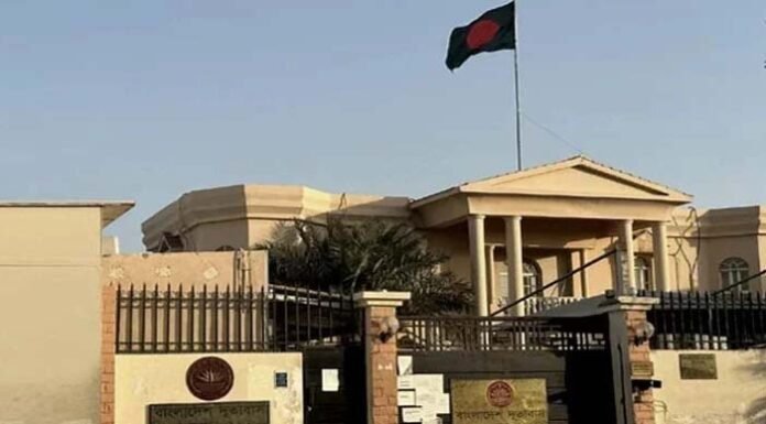 কাতারে আটকে পড়া বাংলাদেশিদের ফেরাতে বিশেষ ফ্লাইট