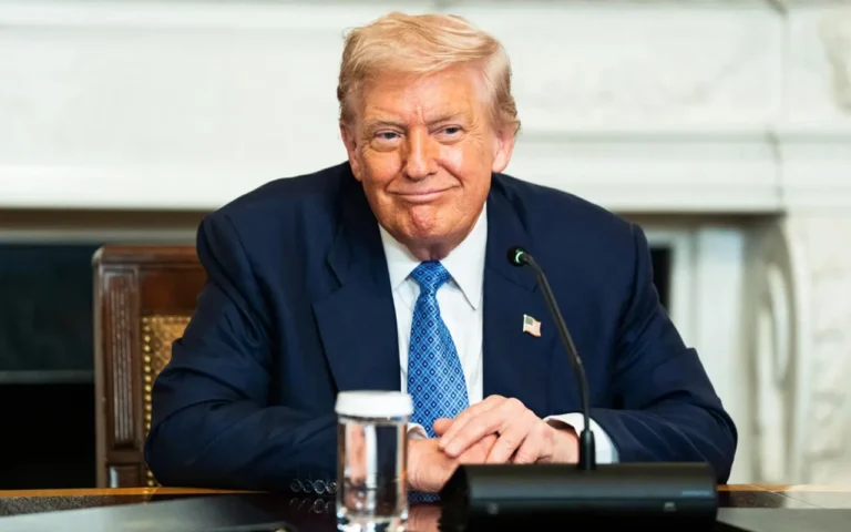 হরমুজ প্রণালির নিরাপত্তায় বিশ্বনেতাদের এক হওয়ার আহ্বান ট্রাম্পের