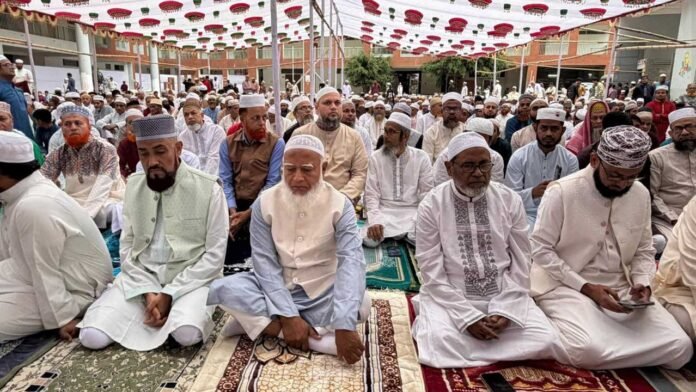 মিরপুরে ঈদের জামাতে অংশ নিলেন জামায়াত আমির ডা. শফিকুর রহমান
