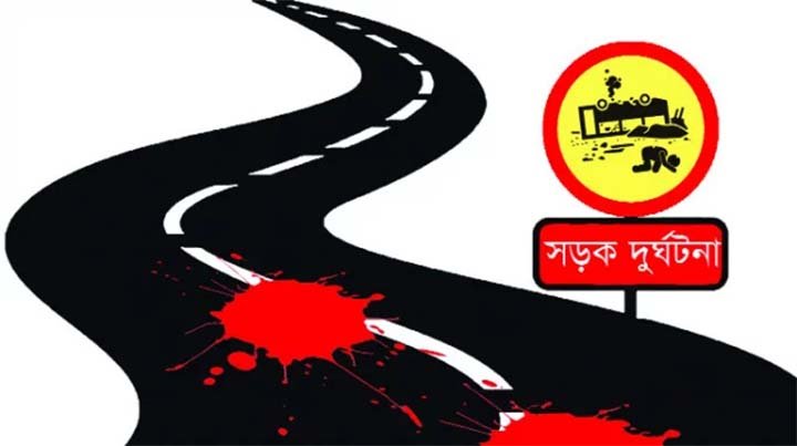 ফেনীতে বাস-অ্যাম্বুলেন্স-মোটরসাইকেলের ত্রিমুখী সংঘর্ষে নিহত ৩