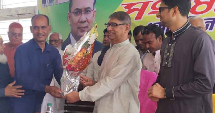 টাঙ্গাইলের সখিপুরে বীর মুক্তিযোদ্ধাদের সংবর্ধনায় সিক্ত হলেন মুক্তিযুদ্ধ বিষয়ক মন্ত্রী