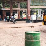 রাজবাড়ীতে জ্বালানি তেলের তীব্র সংকট: পাম্পে পাম্পে হাহাকার, ভোগান্তিতে চালকরা