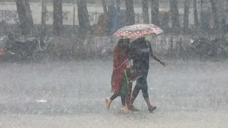টানা ৫ দিন সব বিভাগে বজ্রসহ বৃষ্টির পূর্বাভাস