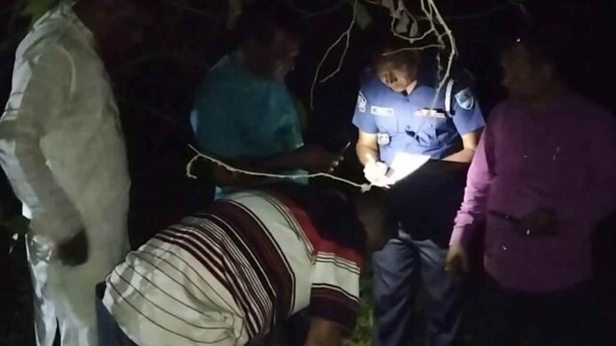 কুমারখালীতে যুবককে কুপিয়ে হত্যা