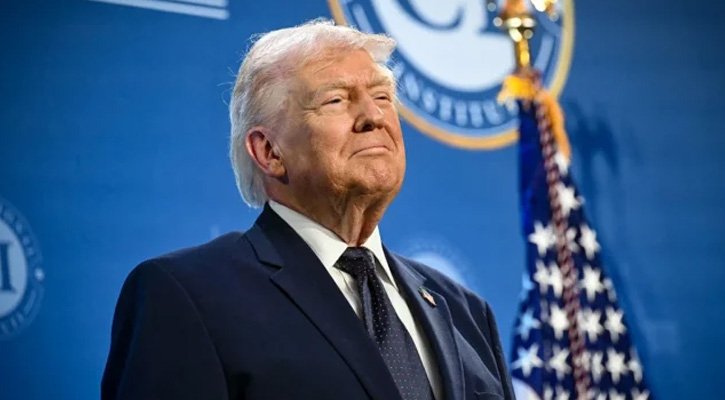 ইরানের তেল ও খারগ দ্বীপের নিয়ন্ত্রণ চাই : ট্রাম্প