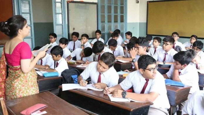 জ্বালানি সাশ্রয়ে শিক্ষাপ্রতিষ্ঠানের ক্লাস নিয়ে নতুন পরিকল্পনা