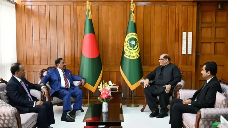 স্পিকারের সাথে পাকিস্তানের হাইকমিশনারের সৌজন্য সাক্ষাৎ