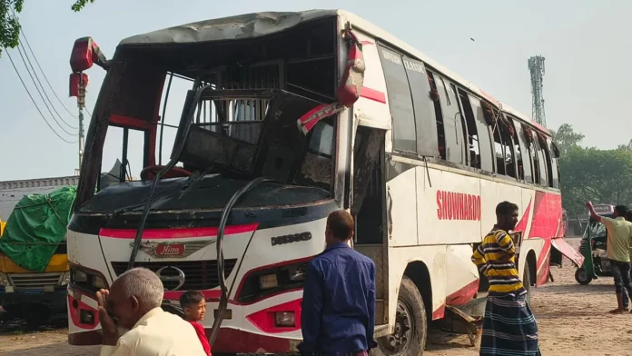 দৌলতদিয়ায় পদ্মায় বাসডুবির ঘটনায় তদন্ত প্রতিবেদন যাচ্ছে মন্ত্রিপরিষদে