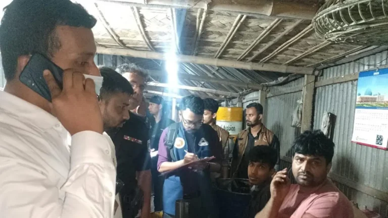 নরসিংদীতে এনএসআইয়ের তথ্যে বিপুল জ্বালানি তেল জব্দ, দুই ব্যবসায়ীকে জরিমানা