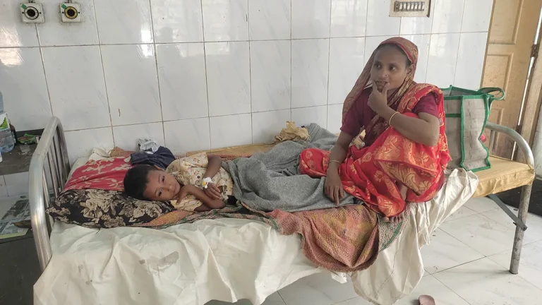 গাইবান্ধায় হামের উপসর্গ নিয়ে ৬ শিশু হাসপাতালে ভর্তি