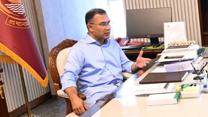 টানা ১৬ ঘণ্টা অফিস করলেন প্রধানমন্ত্রী