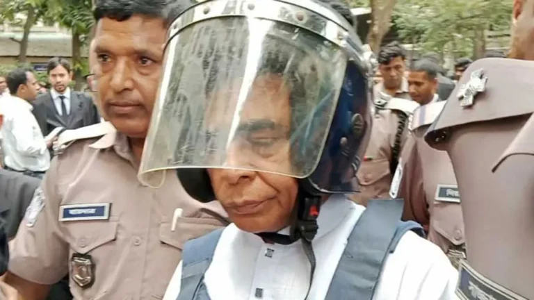 চাঁদাদাবির মামলায় সাবেক এমপি মোজাম্মেল হক খালাস