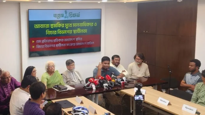 সংস্কার থেকে সরকার পিছিয়ে গেলে আরেকটি অভ্যুত্থানের প্রস্তুতির হুঁশিয়ারি হাসনাতের