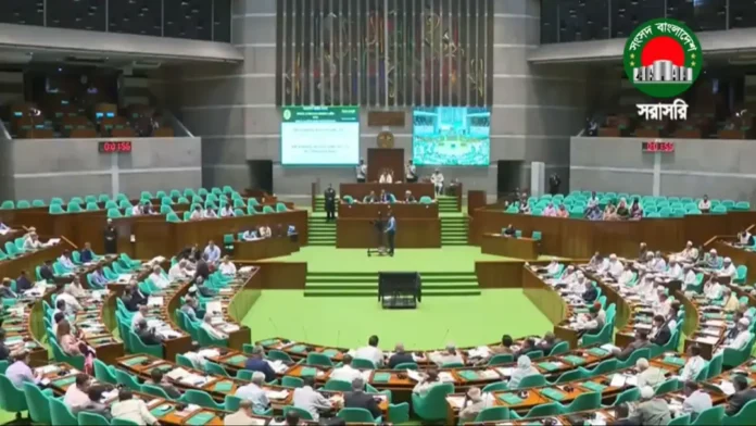 আগামী ১৮ এপ্রিল শুরু হবে হজ ফ্লাইট: ধর্মমন্ত্রী