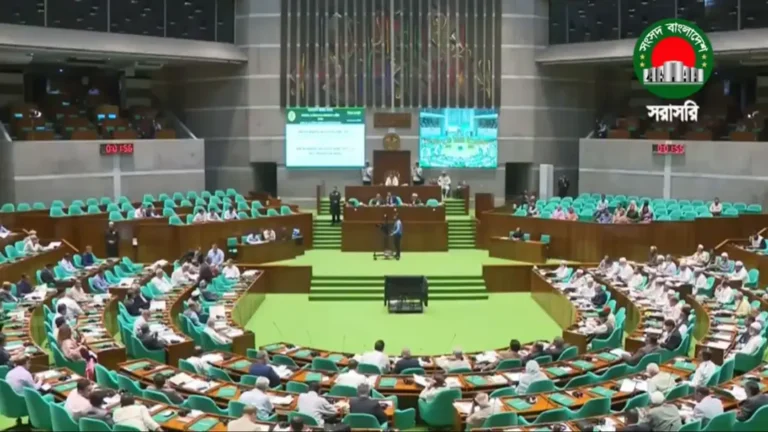 আগামী ১৮ এপ্রিল শুরু হবে হজ ফ্লাইট: ধর্মমন্ত্রী