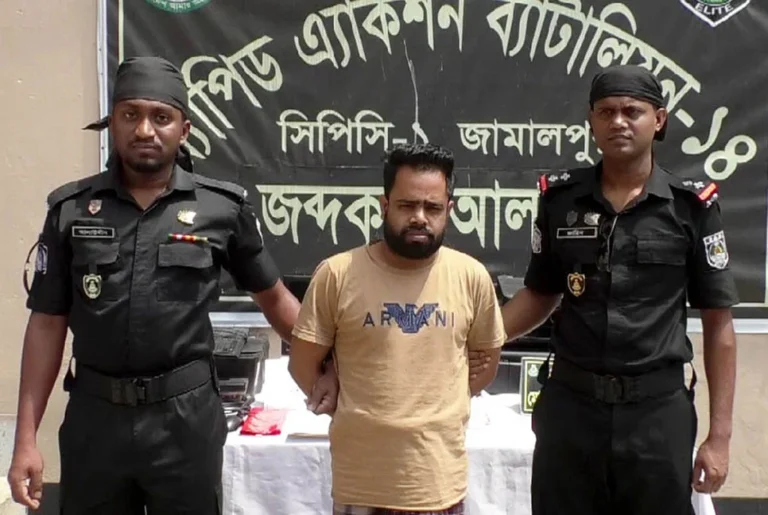 শেরপুরে জাল টাকা তৈরির সরঞ্জামসহ গ্রেপ্তার ১