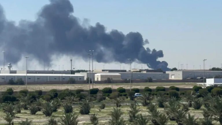 যুদ্ধবিরতির মধ্যেও ইরানের হামলা, অভিযোগ কুয়েত ও আরব আমিরাতের