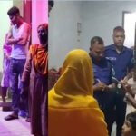 নওগাঁয় চাঁদা না পেয়ে শিক্ষকের বাড়িতে ককটেল হামলা