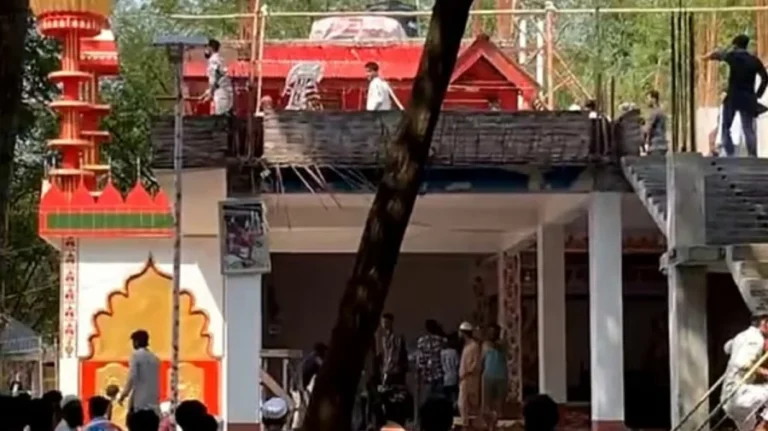 কুষ্টিয়ার দৌলতপুরে ‘ধর্ম অবমাননার’ অভিযোগে পীরের আস্তানায় হামলা, নিহত ১