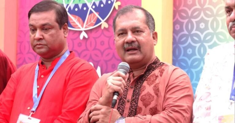 নববর্ষ উৎসবকে বিকৃত করার চেষ্টা চলছে: তথ্যমন্ত্রী