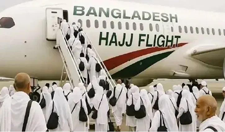 আজ ৪১৯ যাত্রী নিয়ে ঢাকা ছাড়বে প্রথম হজ ফ্লাইট