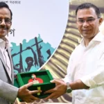 পুরস্কারটি দর্শকদের উদ্দেশে উৎসর্গ করছি : হানিফ সংকেত