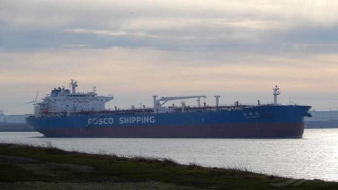 ১ লাখ ৪১ হাজার টন ডিজেল নিয়ে দেশে আসছে ৪টি বড় ট্যাংকার