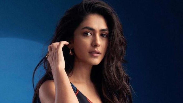 প্রেম করার এখন সময় নেই, তবে হলে সবাইকে জানাবেন ম্রুণাল