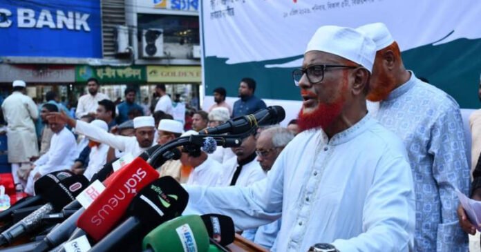 জনগণ রাজপথে নামলে রক্ষা পাওয়া যাবে না: আজহারুল ইসলাম