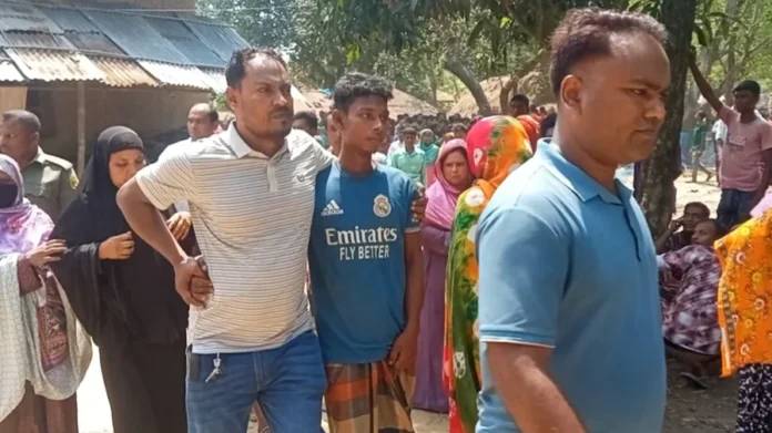 নওগাঁয় ৪ জনকে গলাকেটে হত্যার ঘটনায় আটক ১