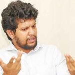 সংসদ ও রাজনৈতিক কর্মকাণ্ড নিয়ে মাহফুজ আলমের কড়া সমালোচনা