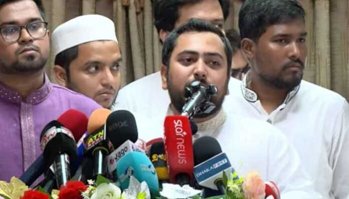 'স্বৈরতন্ত্র ফিরিয়ে আনার চেষ্টা হলে জনগণ এনসিপির ছায়াতলে ঐক্যবদ্ধ হবে': নাহিদ ইসলাম