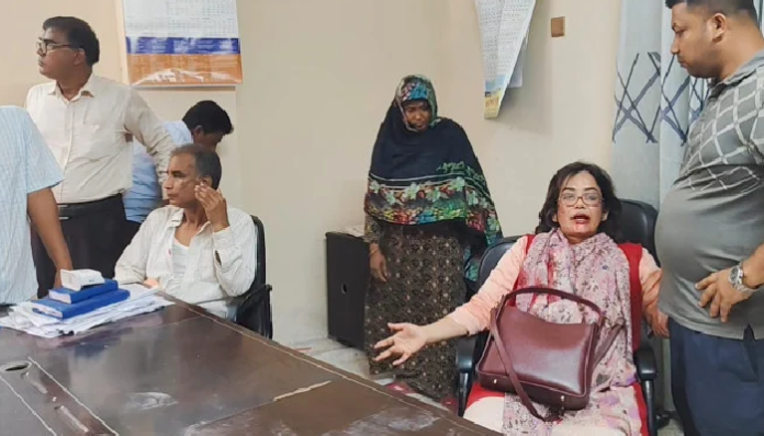 শিক্ষিকাকে জুতাপেটার ঘটনায় বিএনপি নেতা বহিষ্কার