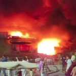 নারায়ণগঞ্জে ঝুটের গুদামে ভয়াবহ আগুন