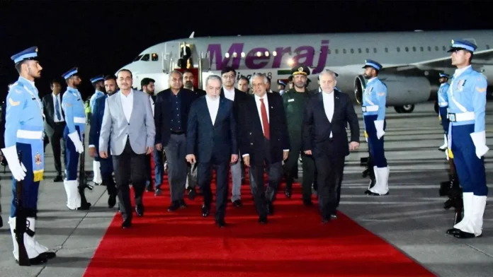 ইসলামাবাদে পৌঁছেছেন আরাগচি, চলছে দ্বিতীয় দফা সংলাপের প্রস্তুতি