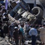 কলম্বিয়ায় মহাসড়কে বোমা হামলা, নিহত অন্তত ১৪